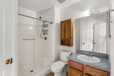 Bath - 5031 Water Wheel Ct, Ocoee, FL 34761 photo 1 of 3