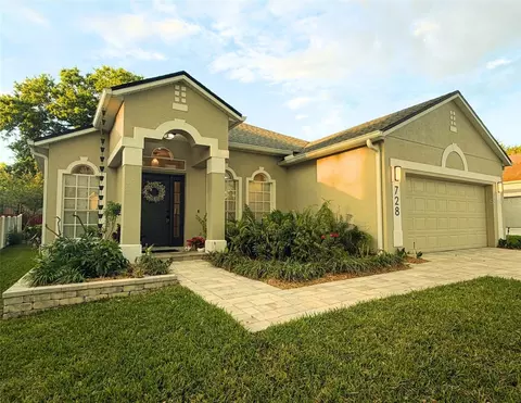 728 Tigris Ln, Lake Mary, FL 32746
