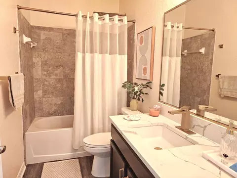 Bath - 2962 Harlow Ave, Saint Cloud, FL 34772 photo 2 of 2