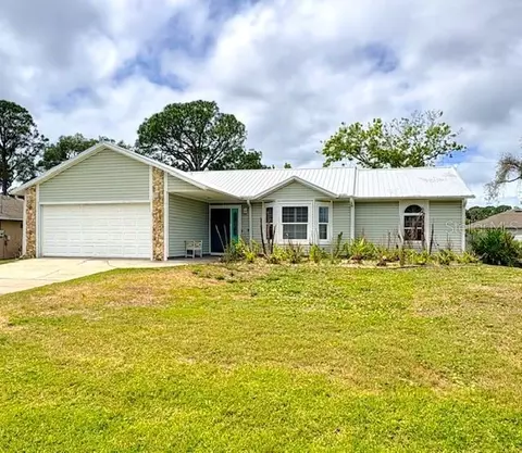 2720 Banyan Dr, Edgewater, FL 32141
