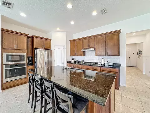 Kitchen - 1945 Ibis Bay Ct, Ocoee, FL 34761 photo 1 of 4