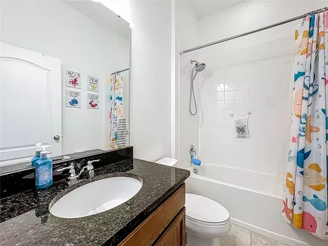 Bath - 1945 Ibis Bay Ct, Ocoee, FL 34761 photo 4 of 4