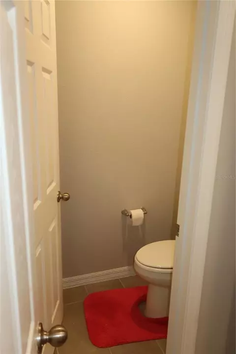 Bath - 2063 Harebell Ln, Ocoee, FL 34761 photo 1 of 5