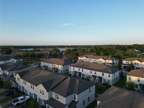 View/Area - 2063 Harebell Ln, Ocoee, FL 34761 photo 5 of 8