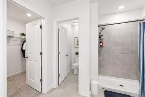 Entry Way - 3963 Willowbrook Dr, Edgewater, FL 32141 photo 4 of 6