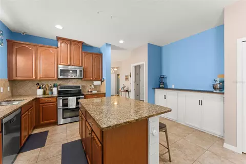 Kitchen - 1444 Pine Marsh Loop, Saint Cloud, FL 34771 photo 4 of 5