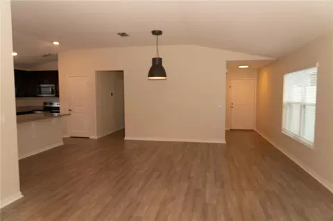 Living - 4637 Glencrest Loop, Saint Cloud, FL 34772 photo 5 of 7