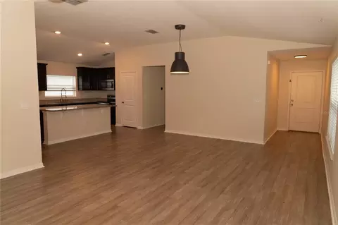 Living - 4637 Glencrest Loop, Saint Cloud, FL 34772 photo 6 of 7