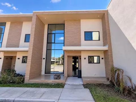 7464 Brooklyn Dr, Kissimmee, FL 34747