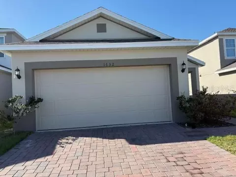1632 Swan Swim Dr, Davenport, FL 33837
