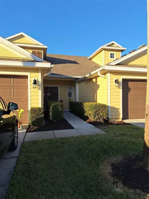 8520 Broken Willow Ct, Tampa, FL 33647