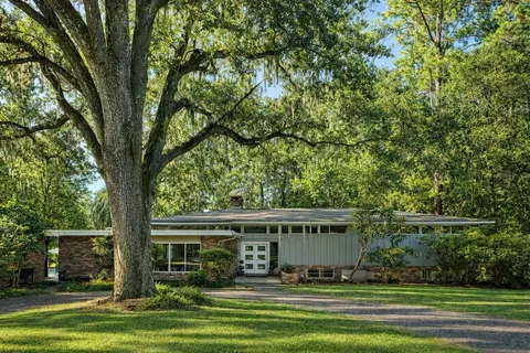 4551 NW 1st Ave, Gainesville, FL 32607