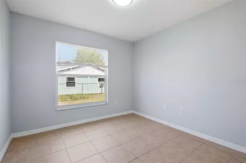 Bedroom - 6018 Flora Ter, Apollo Beach, FL 33572 photo 3 of 9