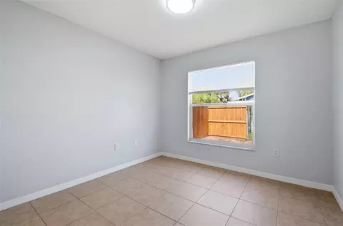 Bedroom - 6018 Flora Ter, Apollo Beach, FL 33572 photo 4 of 9