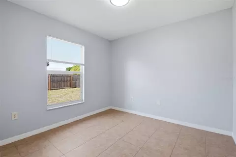 Bedroom - 6018 Flora Ter, Apollo Beach, FL 33572 photo 5 of 9