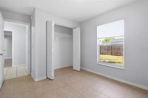 Bedroom - 6018 Flora Ter, Apollo Beach, FL 33572 photo 6 of 9