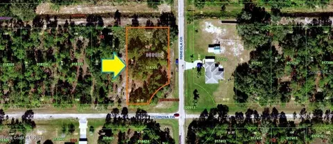 3250 Plumosa Dr, Indian Lake Estates, FL 33855