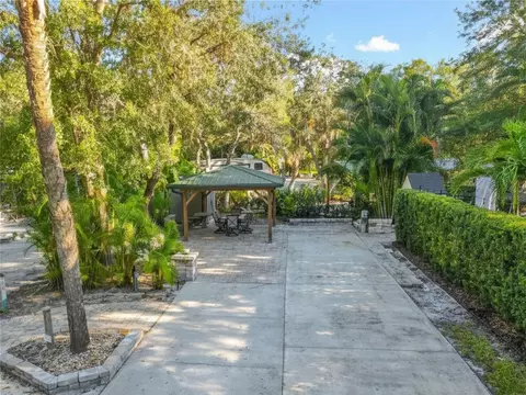 234 Stallion Ln, Lake Wales, FL 33898