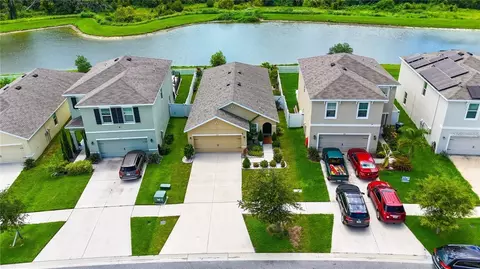11124 Leland Groves Dr, Riverview, FL 33579