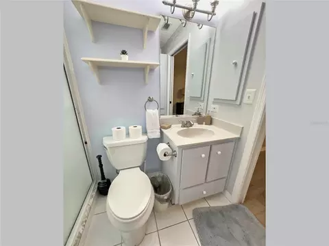 Bath - 4 Hialeah Dr, Ocala, FL 34482 photo 3 of 7