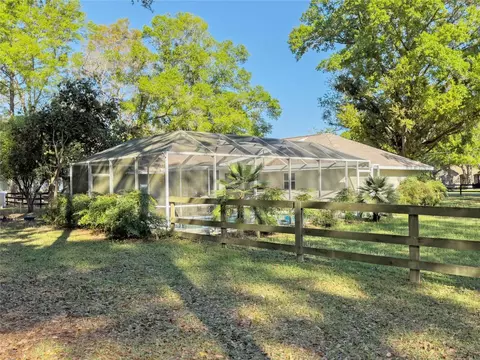 Exterior - 4 Hialeah Dr, Ocala, FL 34482 photo 7 of 27
