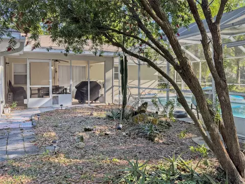 Exterior - 4 Hialeah Dr, Ocala, FL 34482 photo 15 of 27