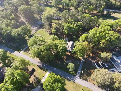 View/Area - 4 Hialeah Dr, Ocala, FL 34482 photo 5 of 16