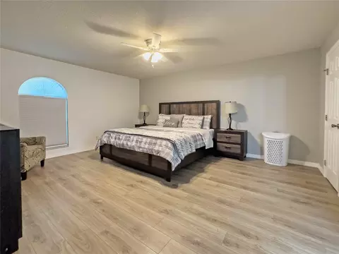 Bedroom - 4 Hialeah Dr, Ocala, FL 34482 photo 2 of 12