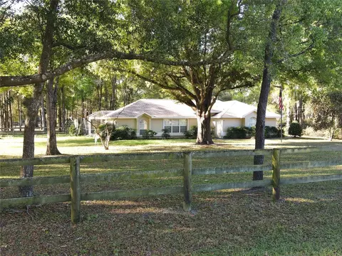 Exterior - 4 Hialeah Dr, Ocala, FL 34482 photo 6 of 27