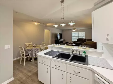 Kitchen - 4 Hialeah Dr, Ocala, FL 34482 photo 1 of 4