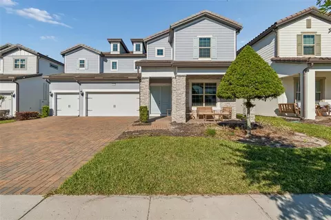 9070 Woodland Forest Rd, Orlando, FL 32836