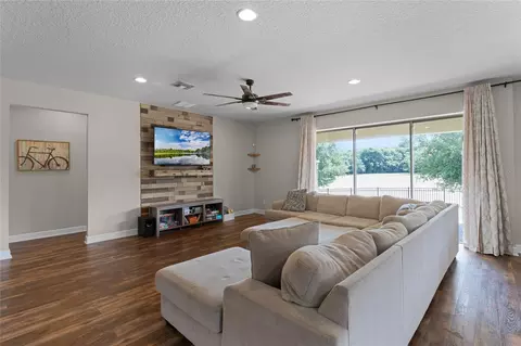 Living - 30215 Bretton Loop, Mount Dora, FL 32757 photo 1 of 2