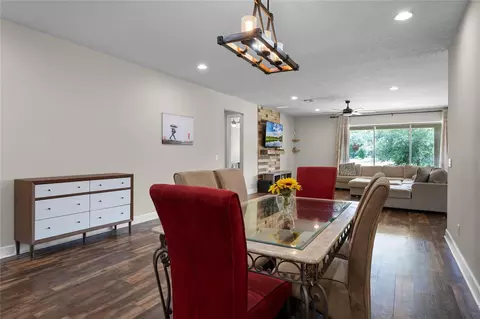 Dining - 30215 Bretton Loop, Mount Dora, FL 32757 photo 1 of 2