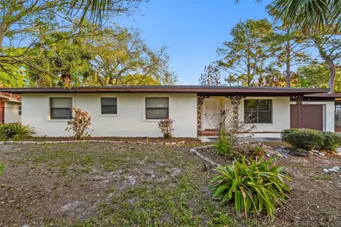 525 Susan Dr, Lakeland, FL 33803