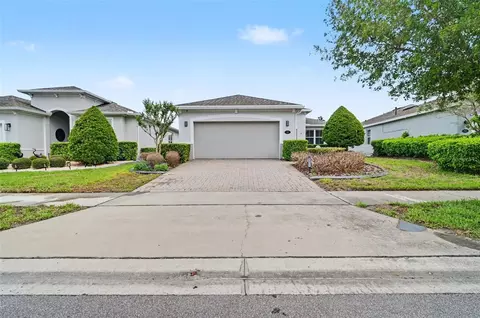 1011 Victoria Hills Dr S, Deland, FL 32724