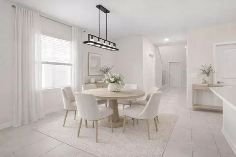 Dining - 2280 Mountain Pine St, Ocoee, FL 34761 photo 1 of 1