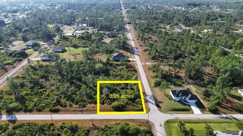 4400 E 5th St, Lehigh Acres, FL 33972