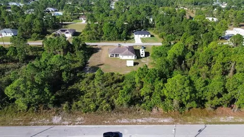 710 Randall Ave E, Lehigh Acres, FL 33974 photo 4