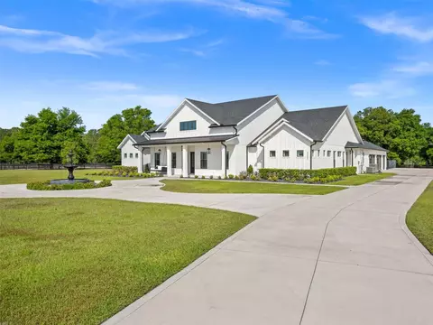 Exterior - 34595 Seneca Reserve Dr, Eustis, FL 32736 photo 12 of 15