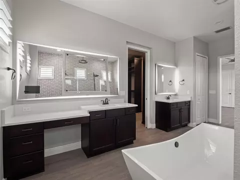 Bath - 34595 Seneca Reserve Dr, Eustis, FL 32736 photo 8 of 10