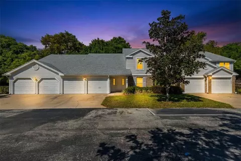 2246 Coach House Blvd #504, Orlando, FL 32812