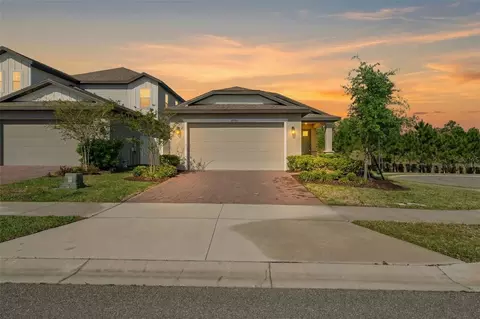 2353 Mystic Maze Ln, Clermont, FL 34715