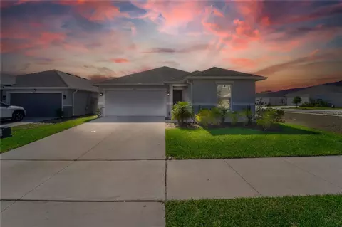 820 Overpool Ave, Davenport, FL 33896