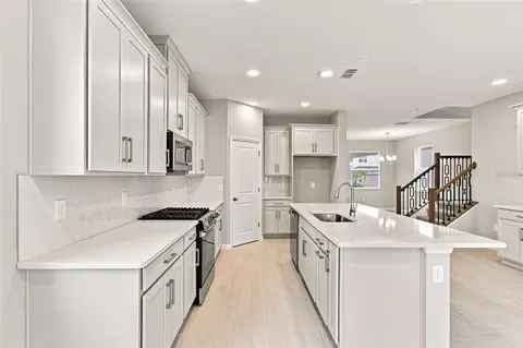 Kitchen - 1347 Lumpini St, Saint Cloud, FL 34771 photo 4 of 4