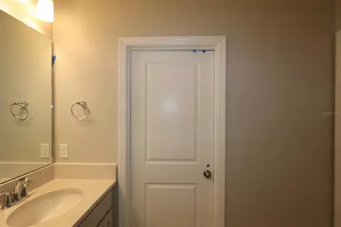 Bath - 1347 Lumpini St, Saint Cloud, FL 34771 photo 2 of 4