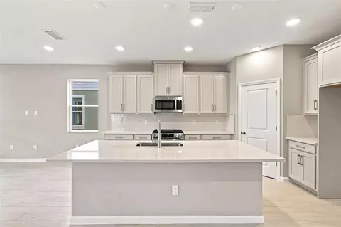 Kitchen - 1347 Lumpini St, Saint Cloud, FL 34771 photo 3 of 4