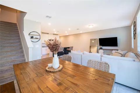 Dining - 963 Robin Holly St, Ocoee, FL 34761 photo 2 of 2