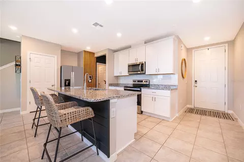 Kitchen - 963 Robin Holly St, Ocoee, FL 34761 photo 3 of 5