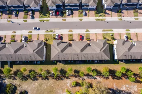 View/Area - 963 Robin Holly St, Ocoee, FL 34761 photo 3 of 6