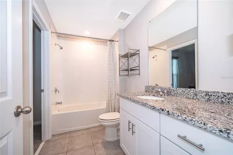 Bath - 963 Robin Holly St, Ocoee, FL 34761 photo 1 of 2